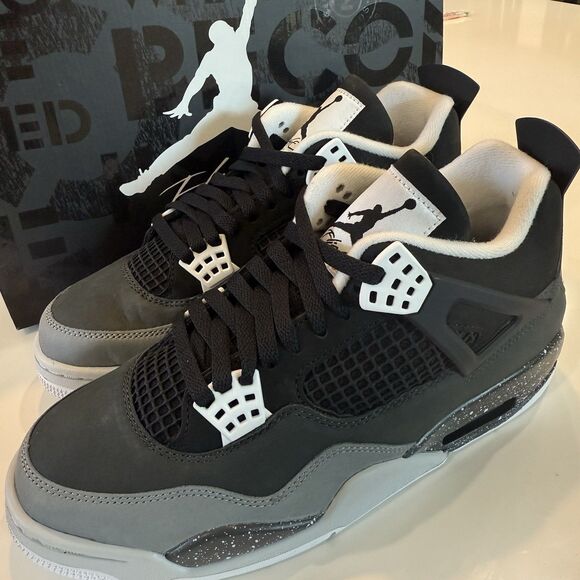 Air Jordan 4 Retro 'Fear' 2024 Size 9 Men Black White Pure Platinum FQ8138-002